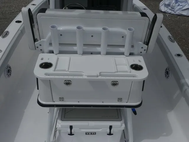 Slide: The Image of Blackfin 242 HB 2026 - 27