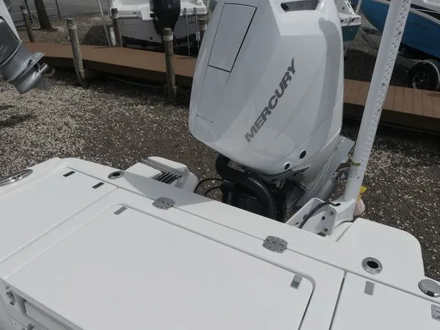 Slide: The Image of Blackfin 242 HB 2026 - 30