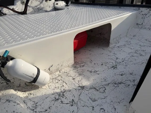 Slide: The Image of Santee Boats 160 CC 2018 - 14