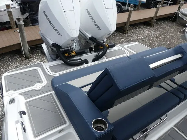 Slide: The Image of Monterey Elite 30 OB 2026 - 32