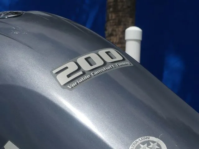 Slide: The Image of Tidewater 220 LXF 2018 - 10