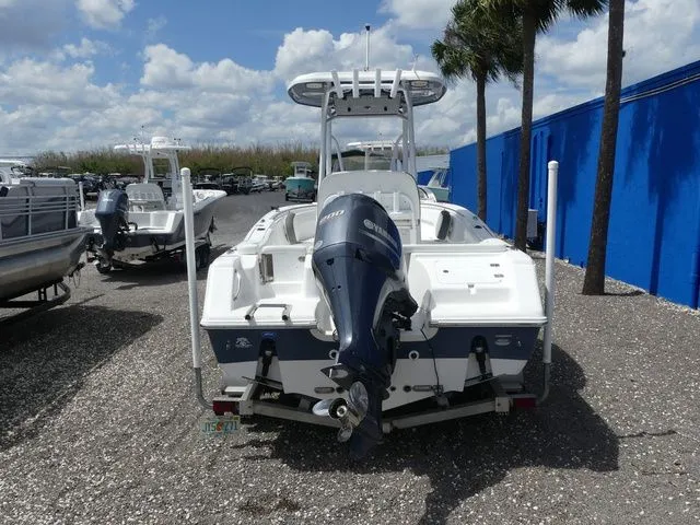 Slide: The Image of Tidewater 220 LXF 2018 - 5