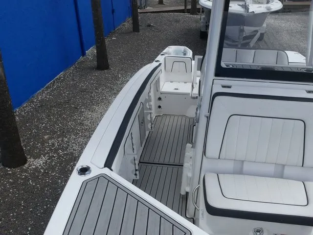 Slide: The Image of Yamaha 252 FSH® SPORT 2022 - 10