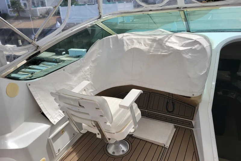 Slide: The Image of Carver Yachts 570 Voyager Pilothouse 2001 - 116