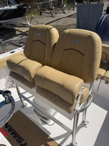 Slide: The Image of Sportsman Heritage 241 Center Console 2022 - 7
