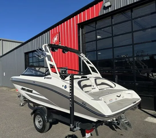 Slide: The Image of Yamaha AR195 2023 - 4