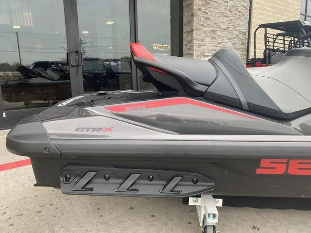 Slide: The Image of Sea-Doo GTR-X300 AUDIO IBR 2026 - 16