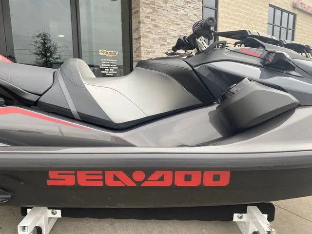 Slide: The Image of Sea-Doo GTR-X300 AUDIO IBR 2026 - 17