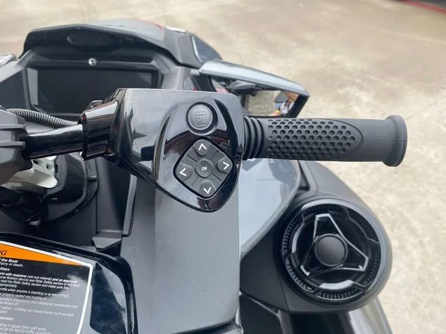 Slide: The Image of Sea-Doo GTR-X300 AUDIO IBR 2026 - 26