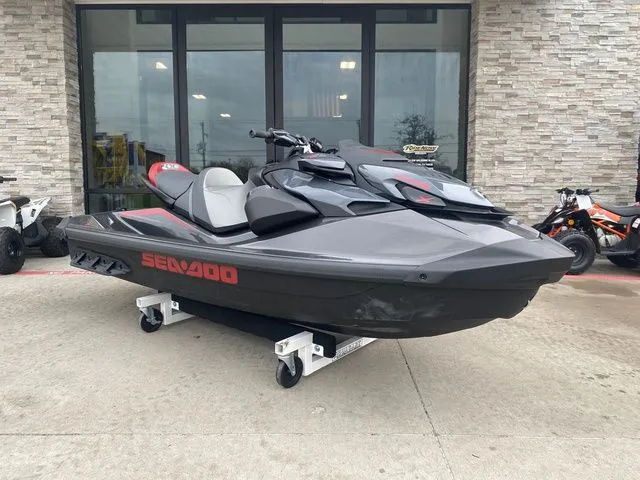 Slide: The Image of Sea-Doo GTR-X300 AUDIO IBR 2026 - 4