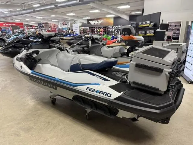 Slide: The Image of Sea-Doo FishPro Sport 170 BRP Premium Audio, iDF, iBR 2026 - 15