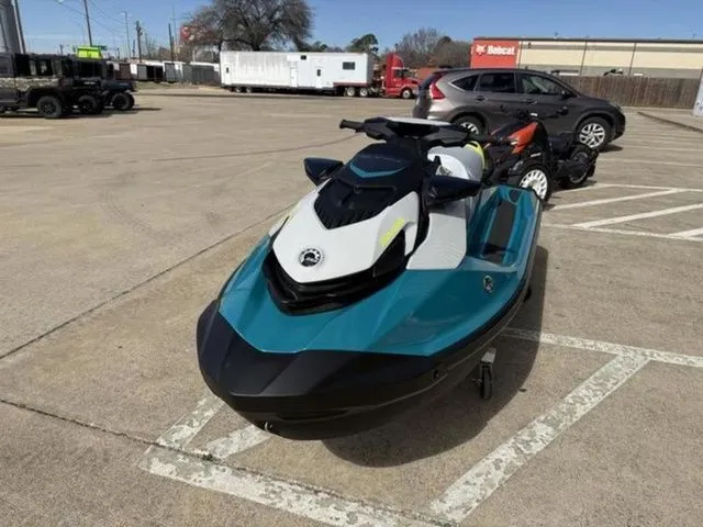 Slide: The Image of Sea-Doo GTI SE 130 2026 - 12