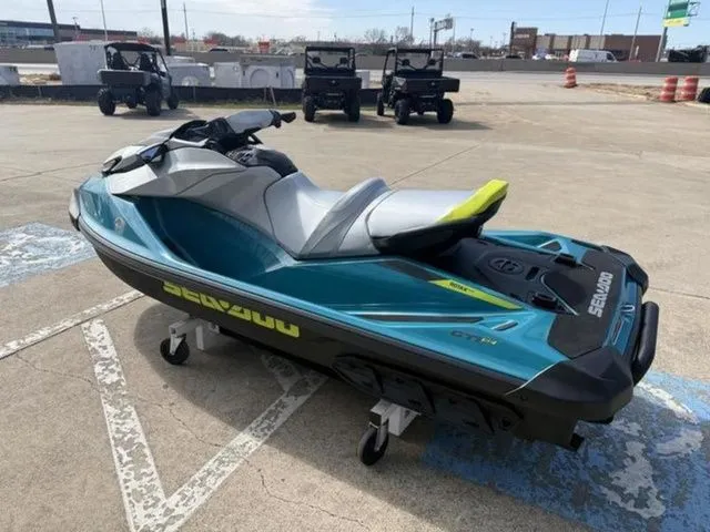 Slide: The Image of Sea-Doo GTI SE 130 2026 - 14