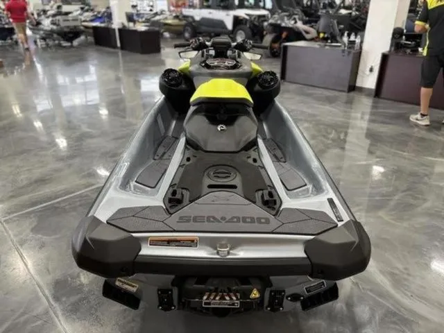Slide: The Image of Sea-Doo RXP-X 2026 - 5