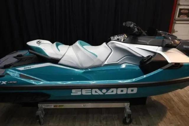 Slide: The Image of Sea-Doo GTX 2026 - 3