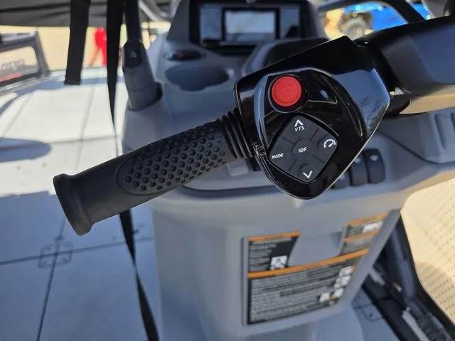 Slide: The Image of Sea-Doo Switch Sport 21 2023 - 12