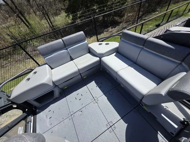 Slide: The Image of Sea-Doo Switch Sport 21 2023 - 14