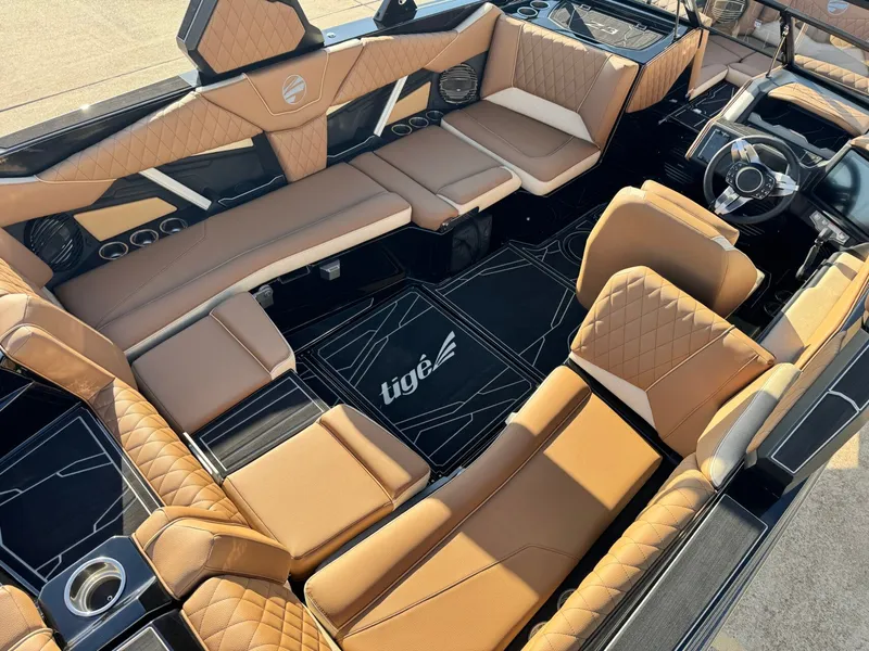 Slide: The Image of Tigé Z3 2026 - 10