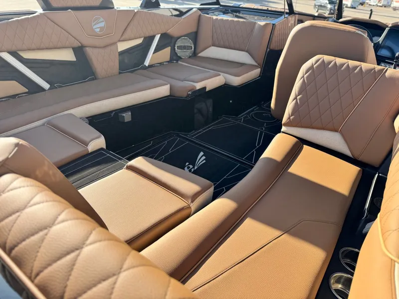 Slide: The Image of Tigé Z3 2026 - 11