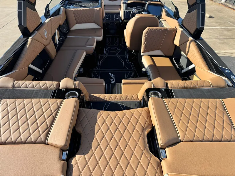 Slide: The Image of Tigé Z3 2026 - 7