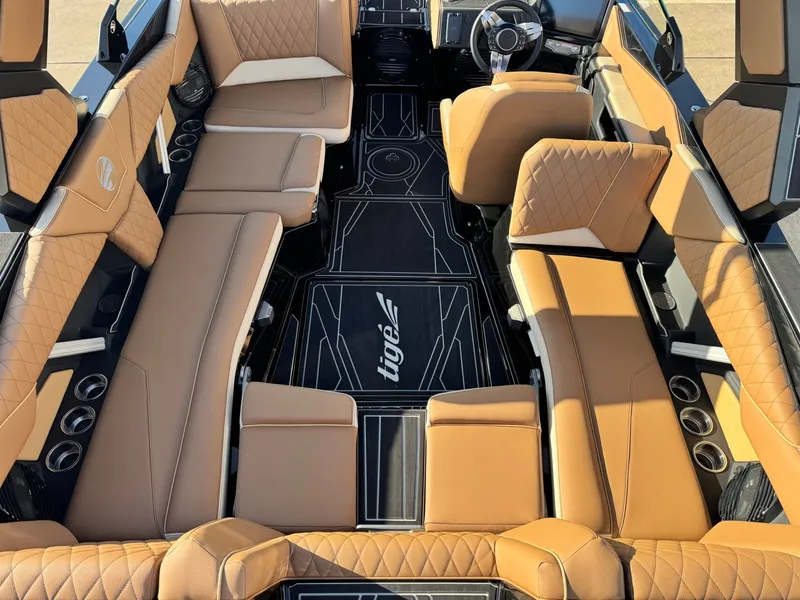 Slide: The Image of Tigé Z3 2026 - 8