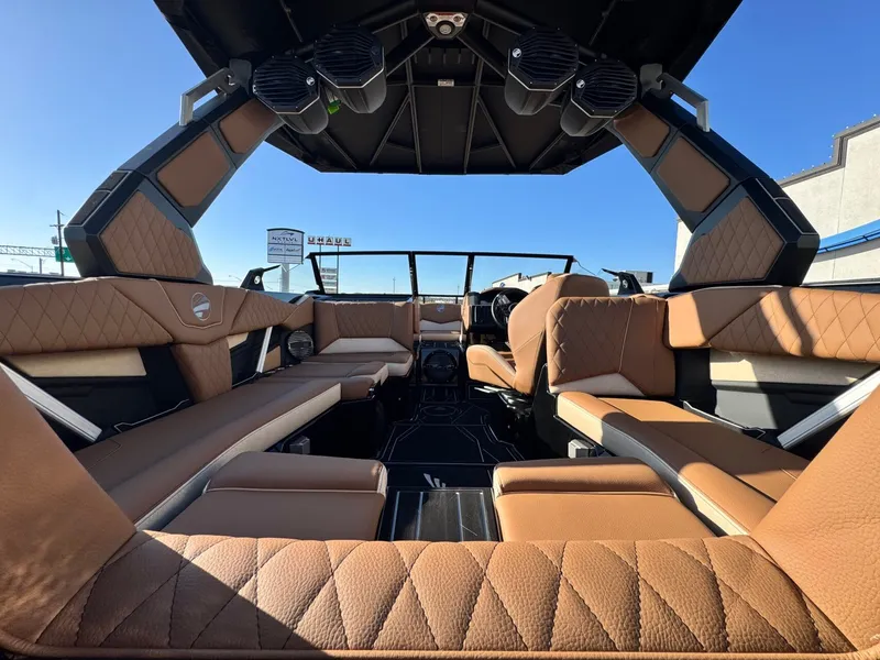 Slide: The Image of Tigé Z3 2026 - 9