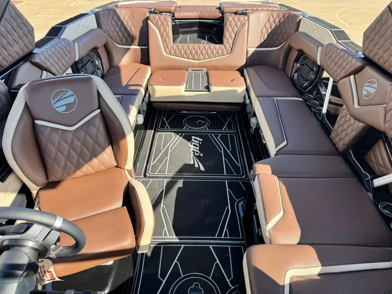 Slide: The Image of Tigé 24RZX 2026 - 22