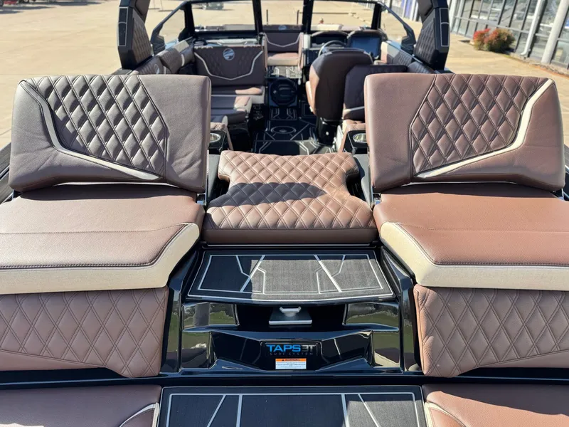 Slide: The Image of Tigé 24RZX 2026 - 8