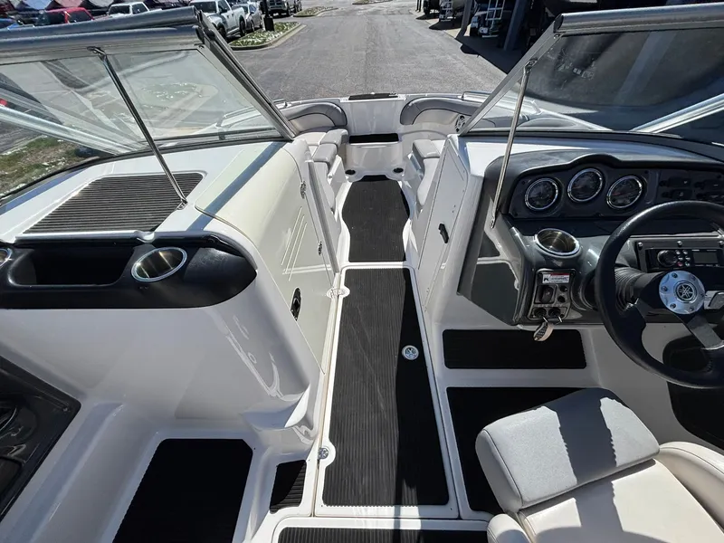 Slide: The Image of Yamaha AR240 HO 2012 - 12