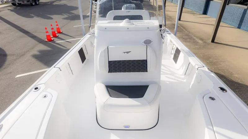 Slide: The Image of Tidewater 2110 Bay Max 2026 - 11