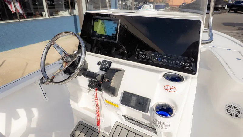 Slide: The Image of Tidewater 2110 Bay Max 2026 - 14