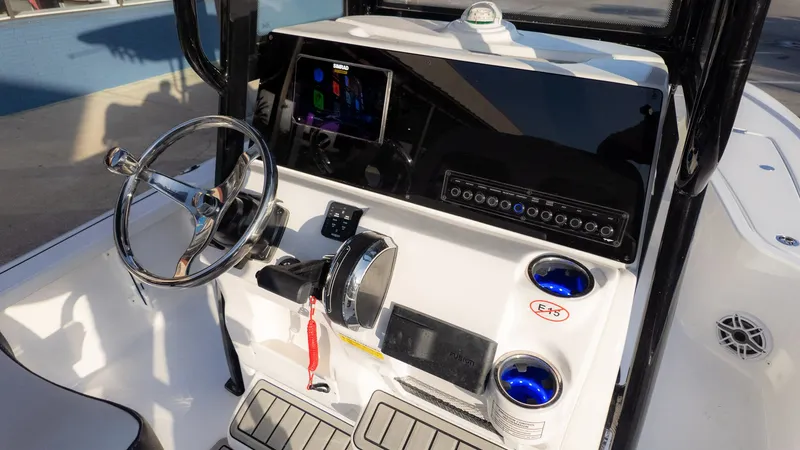 Slide: The Image of Tidewater 2110 Bay Max 2026 - 15