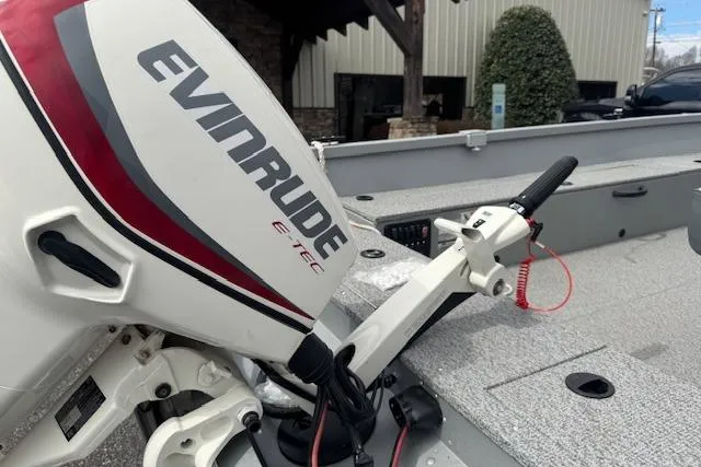 Slide: The Image of 2020 Alumacraft Summit 180 boat with Evinrude E-TEC outboard motor, close-up view. - 7