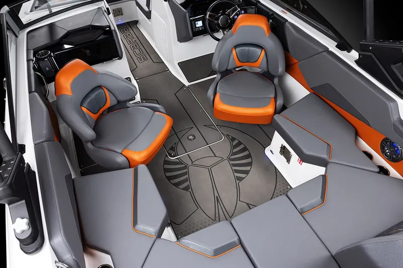 Slide: The Image of Scarab SB 210 LX 2026 - 2