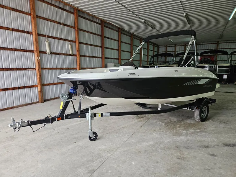The Image of Bayliner ELEMENT E16LE 2025 - 0