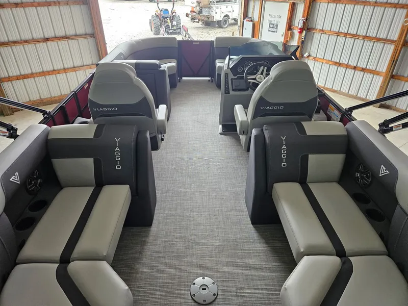 Slide: The Image of Viaggio LAGO X 20U 2025 - 1