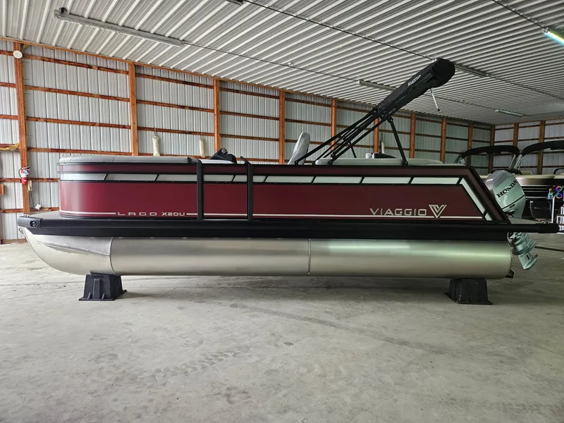 Slide: The Image of Viaggio LAGO X 20U 2025 - 3