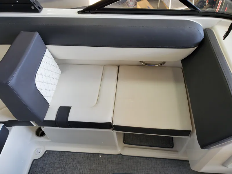 Slide: The Image of Bayliner DX 2050 (D20i) 2023 - 33