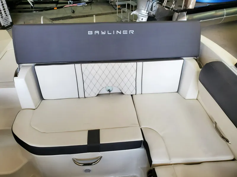 Slide: The Image of Bayliner DX 2050 (D20i) 2023 - 38