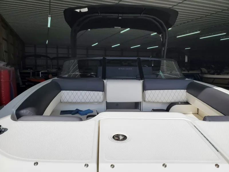 Slide: The Image of Bayliner DX 2050 (D20i) 2023 - 6