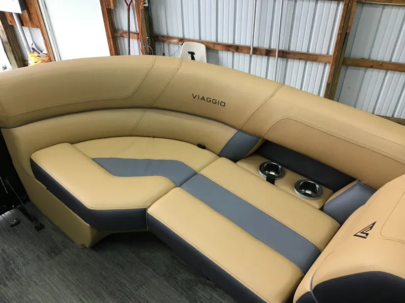 Slide: The Image of Viaggio DIAMANTE U 23 SPORTTOON 2023 - 13