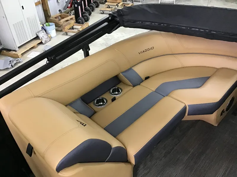 Slide: The Image of Viaggio DIAMANTE U 23 SPORTTOON 2023 - 17