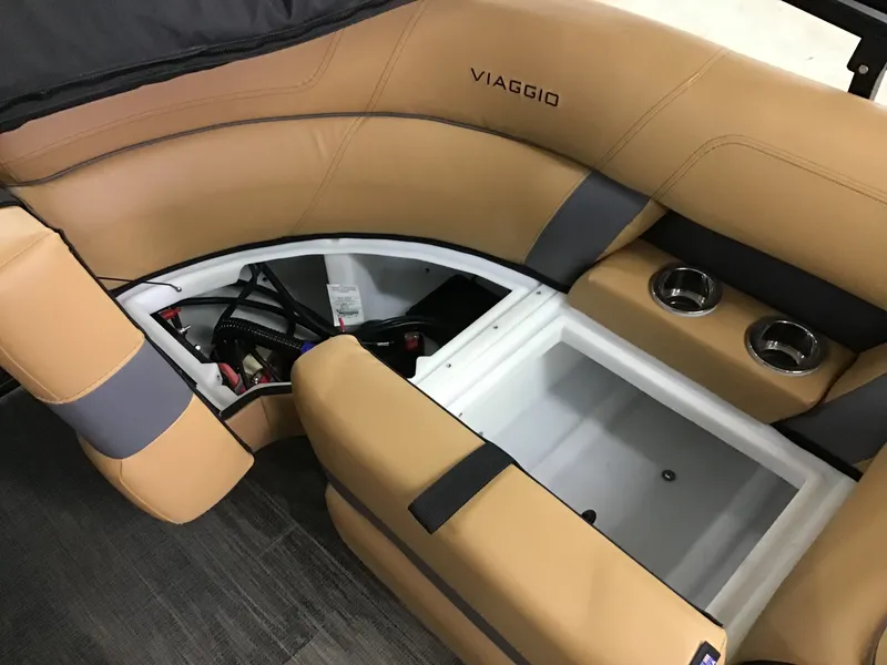 Slide: The Image of Viaggio DIAMANTE U 23 SPORTTOON 2023 - 24