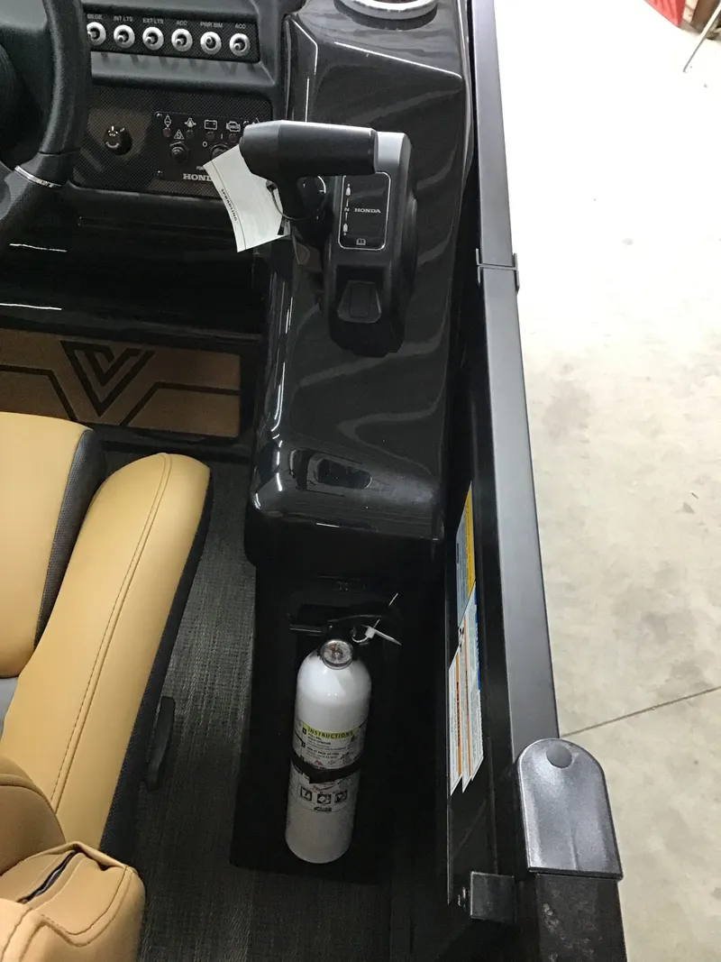 Slide: The Image of Viaggio DIAMANTE U 23 SPORTTOON 2023 - 32