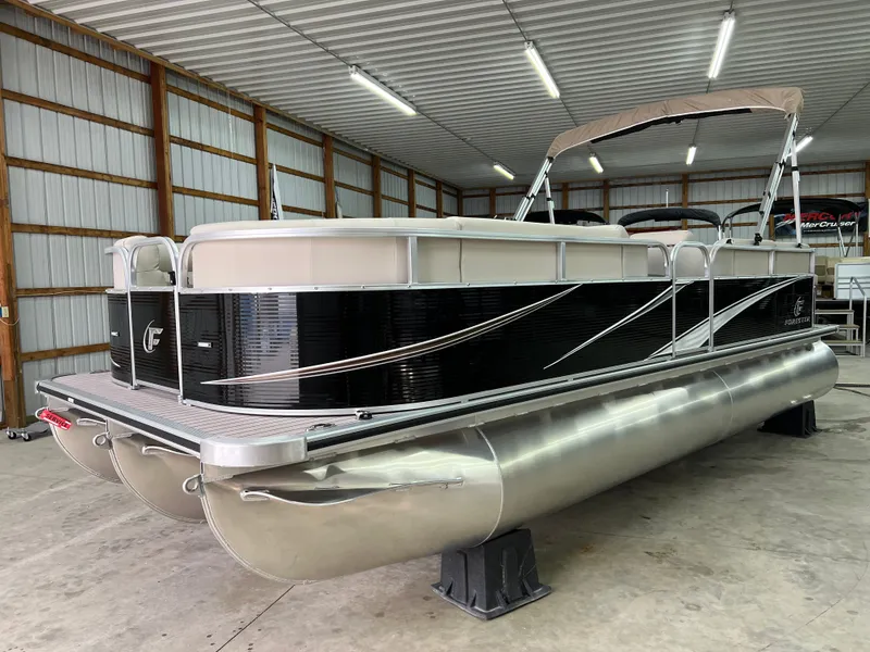 Slide: The Image of Forester 2238 C CRUISE SPORT TOON 2023 - 6