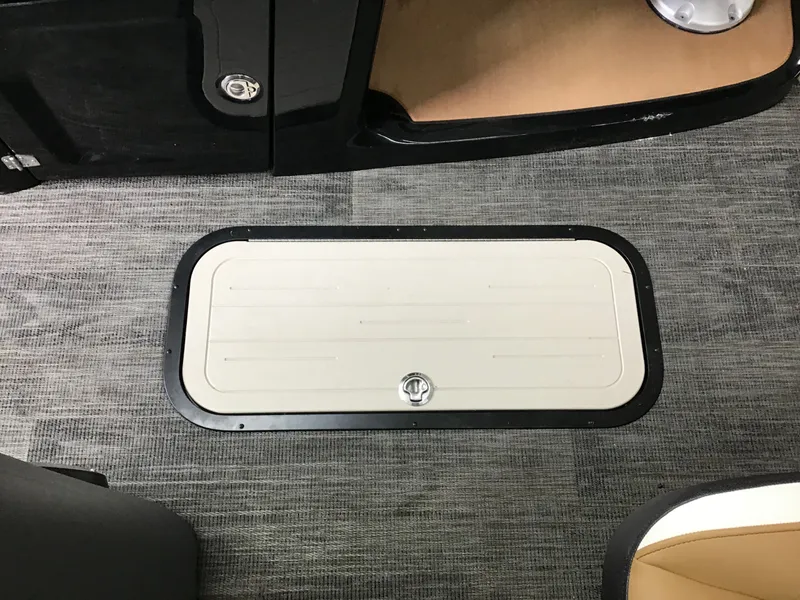 Slide: The Image of Viaggio DIAMANTE S 23 TRITOON 2023 - 35