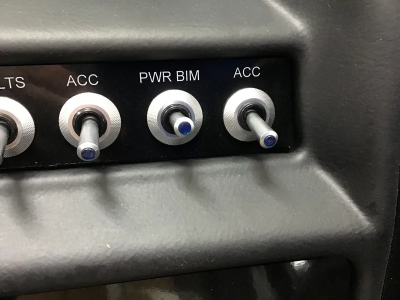 Slide: The Image of Viaggio DIAMANTE S 23 TRITOON 2023 - 40