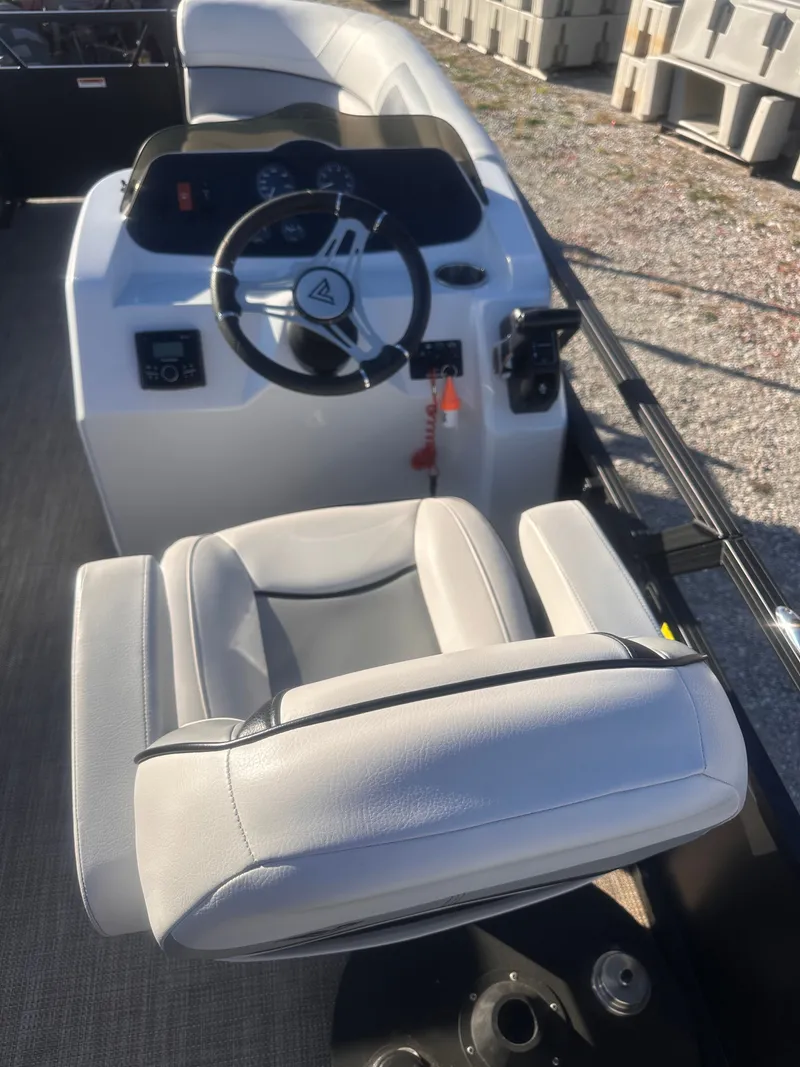 Slide: The Image of Viaggio LAGO U 22 2022 - 9