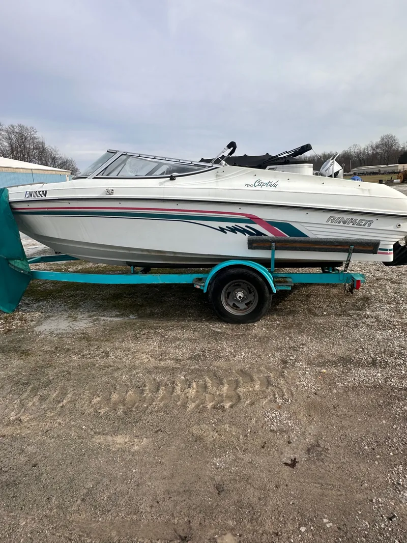 Slide: The Image of Rinker 190 CAPTIVA (175 HP MCM) 1994 - 9