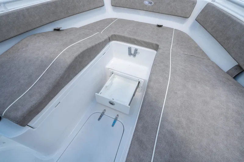 Slide: The Image of Sea Hunt Ultra 265 SE 2026 - 25